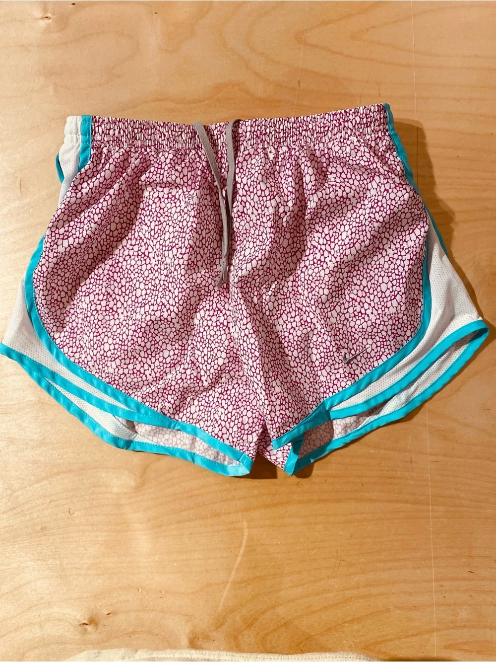Nike Women's Pink Printed Athletic Shorts with Teal Trim Small (SZ)